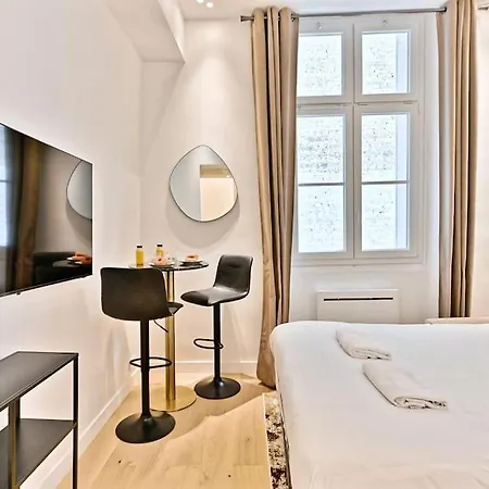 Διαμέρισμα Chic Au Centre Du Sentier - Ii Παρίσι